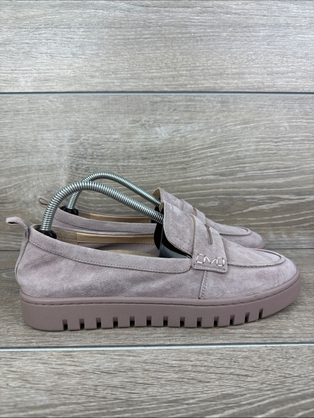 Vionic Uptown Women’s Sz 9 Magnolia Dusk Soft Suede Slip On Sneaker Penny Loafer